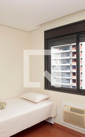 Apartamento à venda com 200m², 4 quartos e 3 vagasQuarto 3