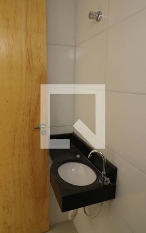 Casa à venda com 75m², 2 quartos e 1 vagaLavabo