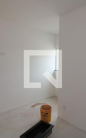 Casa à venda com 75m², 2 quartos e 1 vagaSuíte