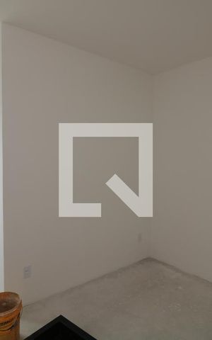 Casa à venda com 75m², 2 quartos e 1 vagaSuíte