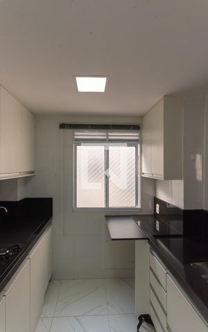 Apartamento à venda com 48m², 2 quartos e 1 vaga Apartamento à venda com 48m², 2 quartos e 1 vagaCozinha