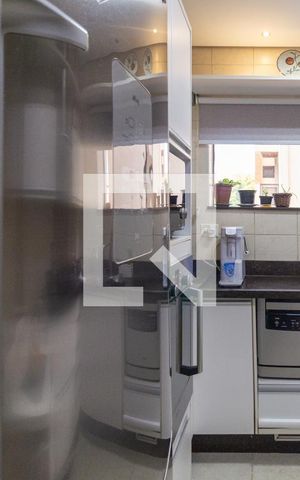 Apartamento para alugar com 140m², 3 quartos e 2 vagas Apartamento para alugar com 140m², 3 quartos e 2 vagasCozinha