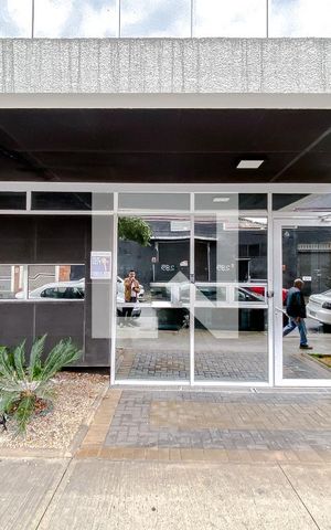 Apartamento à venda com 34m², 2 quartos e 1 vagaFachada