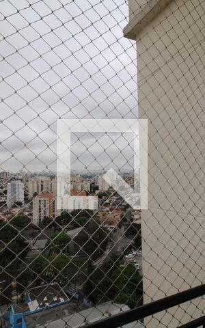 Apartamento à venda com 45m², 2 quartos e 1 vagaSala / Cozinha - Varanda