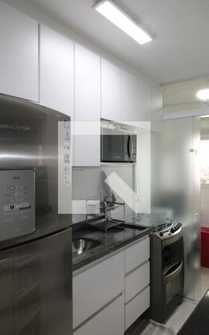Apartamento à venda com 45m², 2 quartos e 1 vagaSala / Cozinha