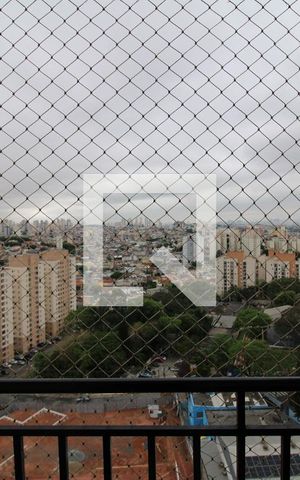 Apartamento à venda com 45m², 2 quartos e 1 vagaSala / Cozinha - Varanda