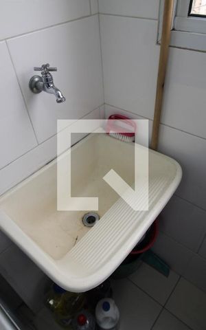 Apartamento à venda com 45m², 2 quartos e 1 vagaÁrea de Serviço