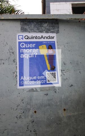 Casa para alugar com 42m², 1 quarto e sem vagaPlaquinha