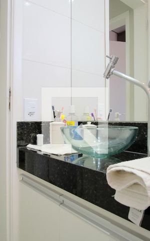 Apartamento à venda com 50m², 2 quartos e sem vagaBanheiro