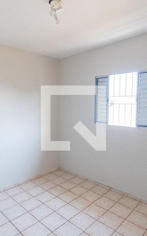 Casa para alugar com 95m², 3 quartos e 1 vaga Casa para alugar com 95m², 3 quartos e 1 vagaQuarto 2