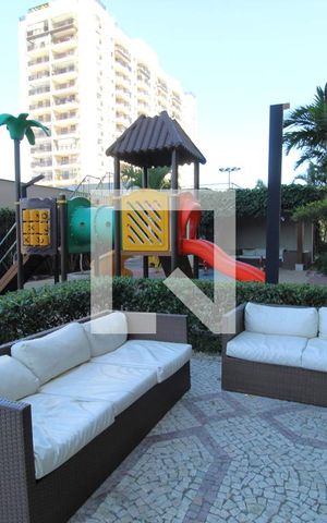Apartamento à venda com 76m², 3 quartos e 1 vagaÁrea comum