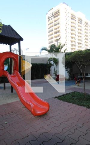 Apartamento à venda com 76m², 3 quartos e 1 vagaÁrea comum - Playground