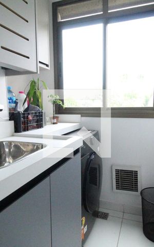 Apartamento à venda com 76m², 3 quartos e 1 vagaÁrea de serviço