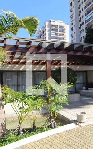 Apartamento à venda com 76m², 3 quartos e 1 vagaÁrea comum - Salão de festas