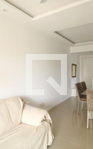 Apartamento à venda com 76m², 3 quartos e 1 vagaSala
