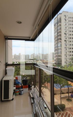 Apartamento à venda com 76m², 3 quartos e 1 vagaVaranda