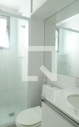 Apartamento à venda com 76m², 3 quartos e 1 vagaBanheiro da suíte