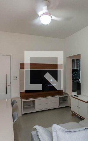 Apartamento para alugar com 74m², 2 quartos e sem vagaSala