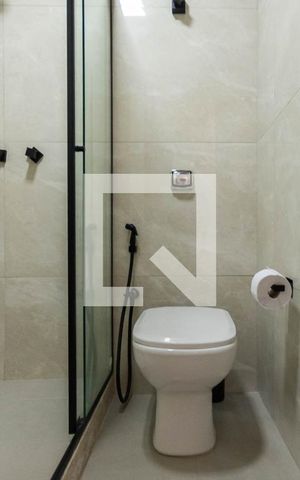 Apartamento para alugar com 74m², 2 quartos e sem vagaBanheiro