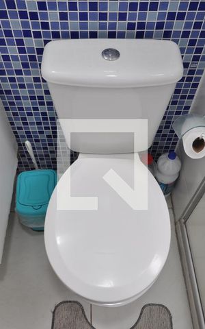 Apartamento à venda com 51m², 2 quartos e 1 vagaBanheiro Social