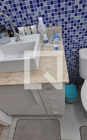 Apartamento à venda com 51m², 2 quartos e 1 vagaBanheiro Social