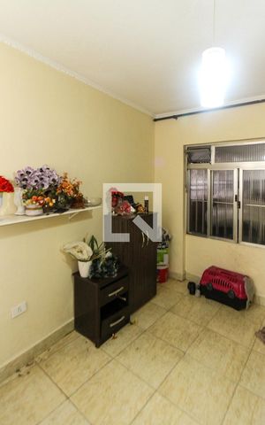 Casa à venda com 120m², 3 quartos e 1 vaga Casa à venda com 120m², 3 quartos e 1 vagaSala casa 02