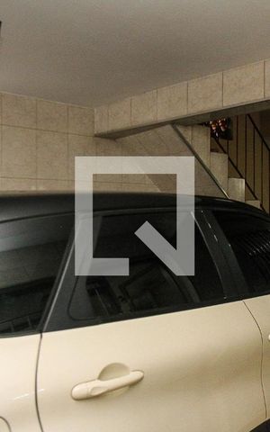 Casa à venda com 120m², 3 quartos e 1 vaga Casa à venda com 120m², 3 quartos e 1 vagaGaragem