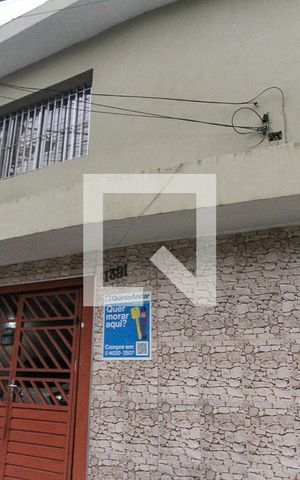 Casa à venda com 120m², 3 quartos e 1 vaga Casa à venda com 120m², 3 quartos e 1 vagaFachada