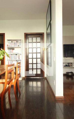 Apartamento para alugar com 146m², 4 quartos e 2 vagasSala