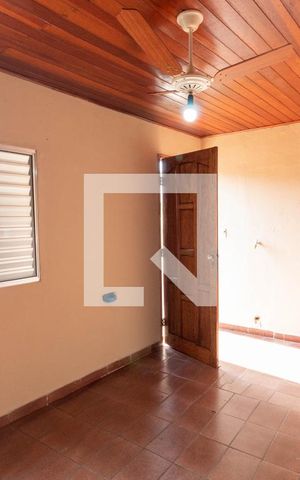 Casa à venda com 150m², 3 quartos e 2 vagas Casa à venda com 150m², 3 quartos e 2 vagasQuarto 3