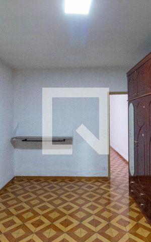 Casa à venda com 150m², 3 quartos e 2 vagas Casa à venda com 150m², 3 quartos e 2 vagasQuarto 1
