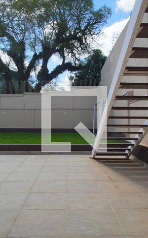 Casa à venda com 270m², 3 quartos e 2 vagasQuarto 1 - Suíte - Vista