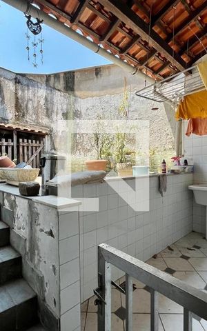 Casa à venda com 300m², 4 quartos e 2 vagasÁrea de serviço