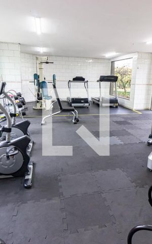 Apartamento à venda com 125m², 3 quartos e 3 vagas Apartamento à venda com 125m², 3 quartos e 3 vagasÁrea comum - Academia