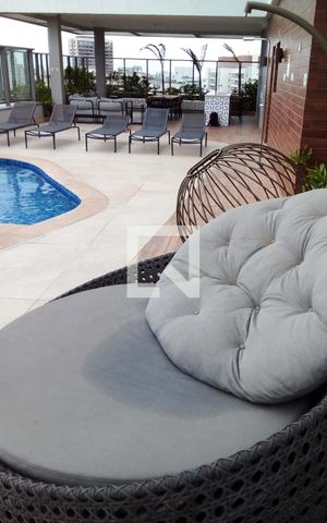 Apartamento à venda com 50m², 1 quarto e 1 vaga Apartamento à venda com 50m², 1 quarto e 1 vagaPiscina