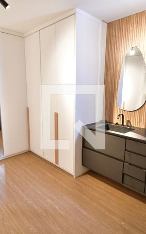 Casa de condomínio à venda com 213m², 3 quartos e 2 vagasBanheiro 1