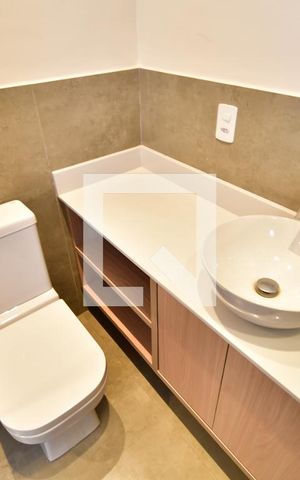 Casa de condomínio à venda com 213m², 3 quartos e 2 vagasBanheiro 2