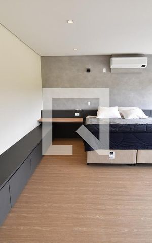 Casa de condomínio à venda com 213m², 3 quartos e 2 vagasQuarto Suíte 1