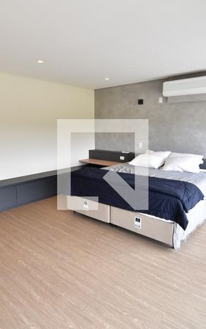Casa de condomínio à venda com 213m², 3 quartos e 2 vagasQuarto Suíte 1