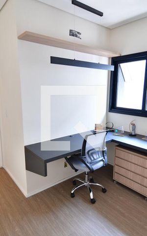Casa de condomínio à venda com 213m², 3 quartos e 2 vagasEscritório