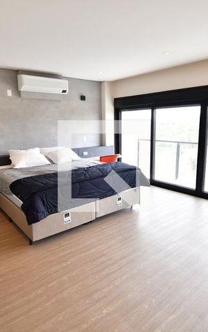 Casa de condomínio à venda com 213m², 3 quartos e 2 vagasQuarto Suíte 1