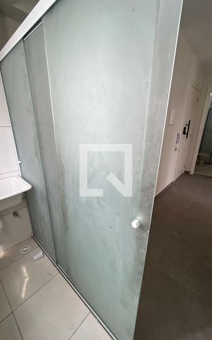 Apartamento à venda com 39m², 2 quartos e sem vaga Apartamento à venda com 39m², 2 quartos e sem vagaÁrea de Serviço