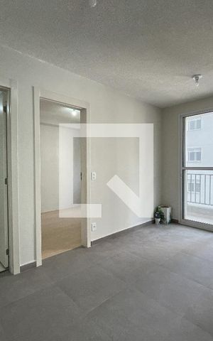 Apartamento à venda com 39m², 2 quartos e sem vaga Apartamento à venda com 39m², 2 quartos e sem vagaSala