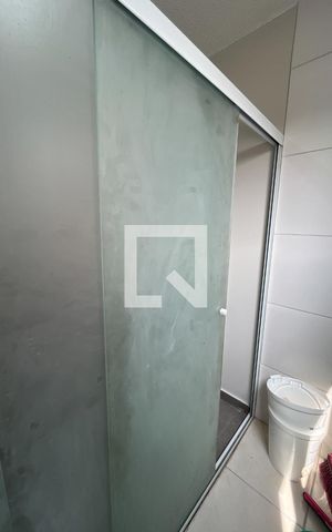 Apartamento à venda com 39m², 2 quartos e sem vaga Apartamento à venda com 39m², 2 quartos e sem vagaÁrea de Serviço