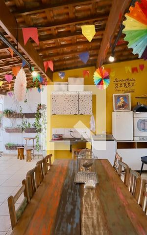 Casa à venda com 260m², 4 quartos e 3 vagas Casa à venda com 260m², 4 quartos e 3 vagasSalão de Festas