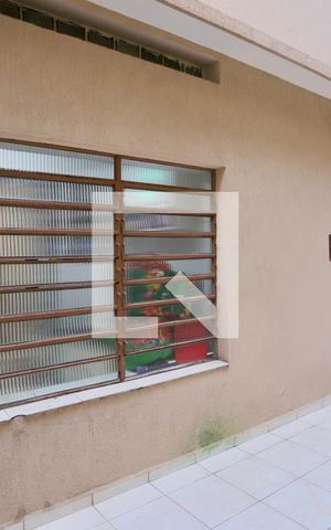 Casa à venda com 260m², 4 quartos e 3 vagas Casa à venda com 260m², 4 quartos e 3 vagasQuintal