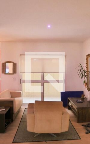 Casa à venda com 260m², 4 quartos e 3 vagas Casa à venda com 260m², 4 quartos e 3 vagasSala