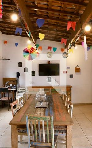 Casa à venda com 260m², 4 quartos e 3 vagas Casa à venda com 260m², 4 quartos e 3 vagasSalão de Festas