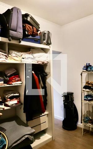 Casa à venda com 260m², 4 quartos e 3 vagas Casa à venda com 260m², 4 quartos e 3 vagasQuarto 4