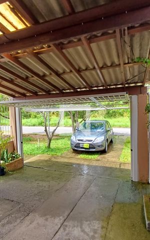 Casa à venda com 45m², 2 quartos e 1 vaga Casa à venda com 45m², 2 quartos e 1 vagaGaragem
